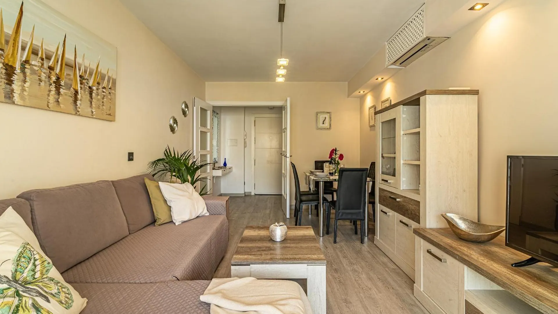 City Center Apartment In Marbella
